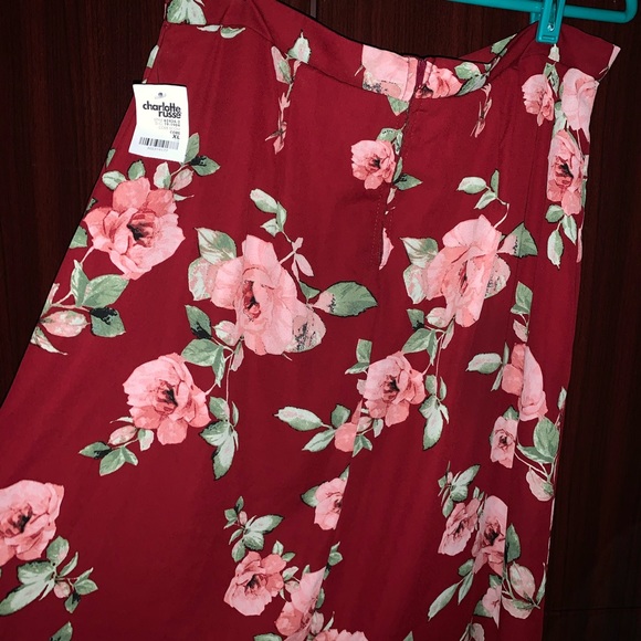 Red Floral Maxi Skirt - Picture 3 of 10